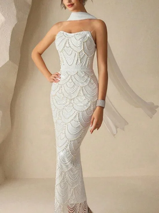 White Elegant Women's Strapbackless Pearl Glamorous Dress - Picture 5 of 6